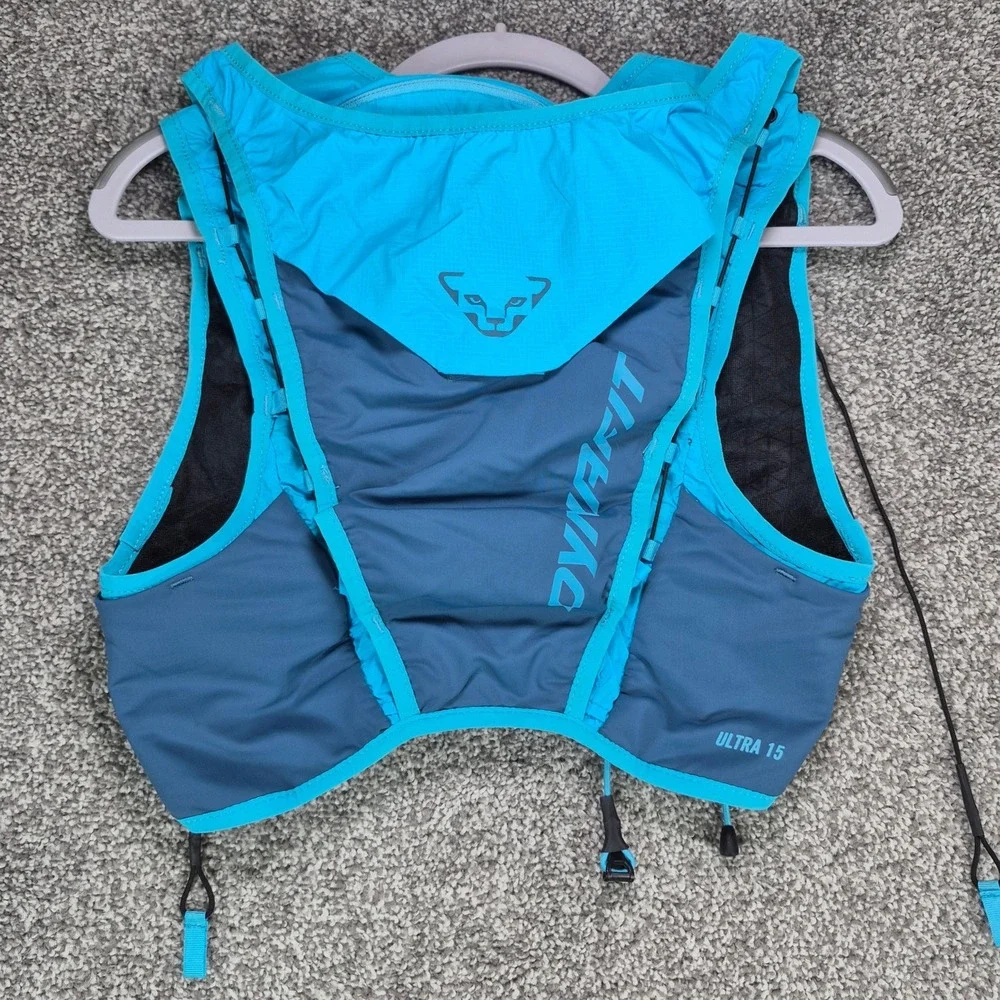 Dynafit Ultra 15 Trail Running Vest Daypack Size Small Blue Backpack Hiking Blue